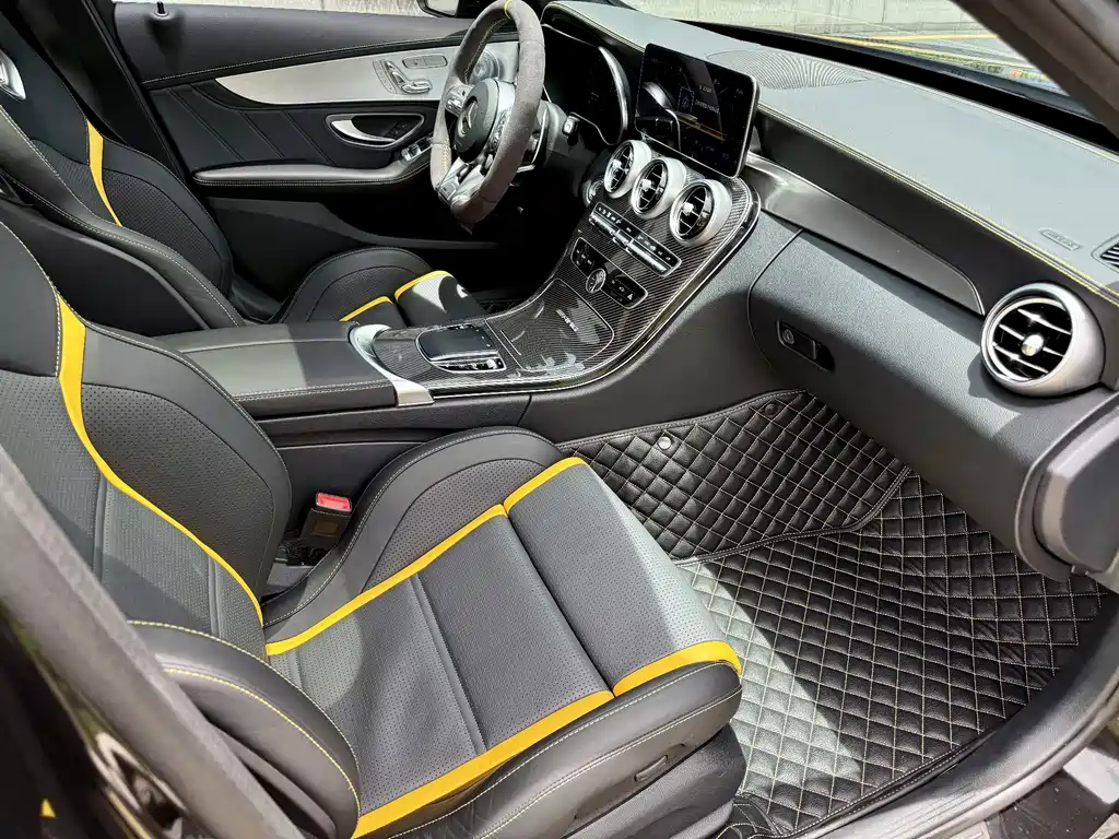 Mercedes-Benz C-Class AMG — миниатюра 9