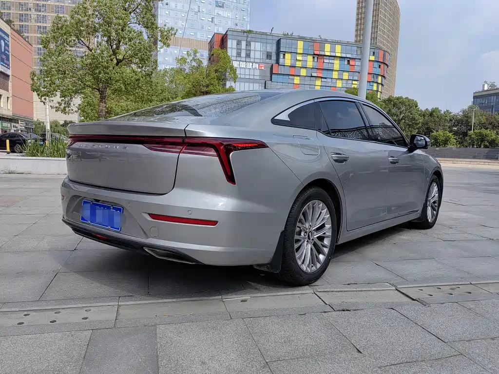 Bestune B70 — миниатюра 5