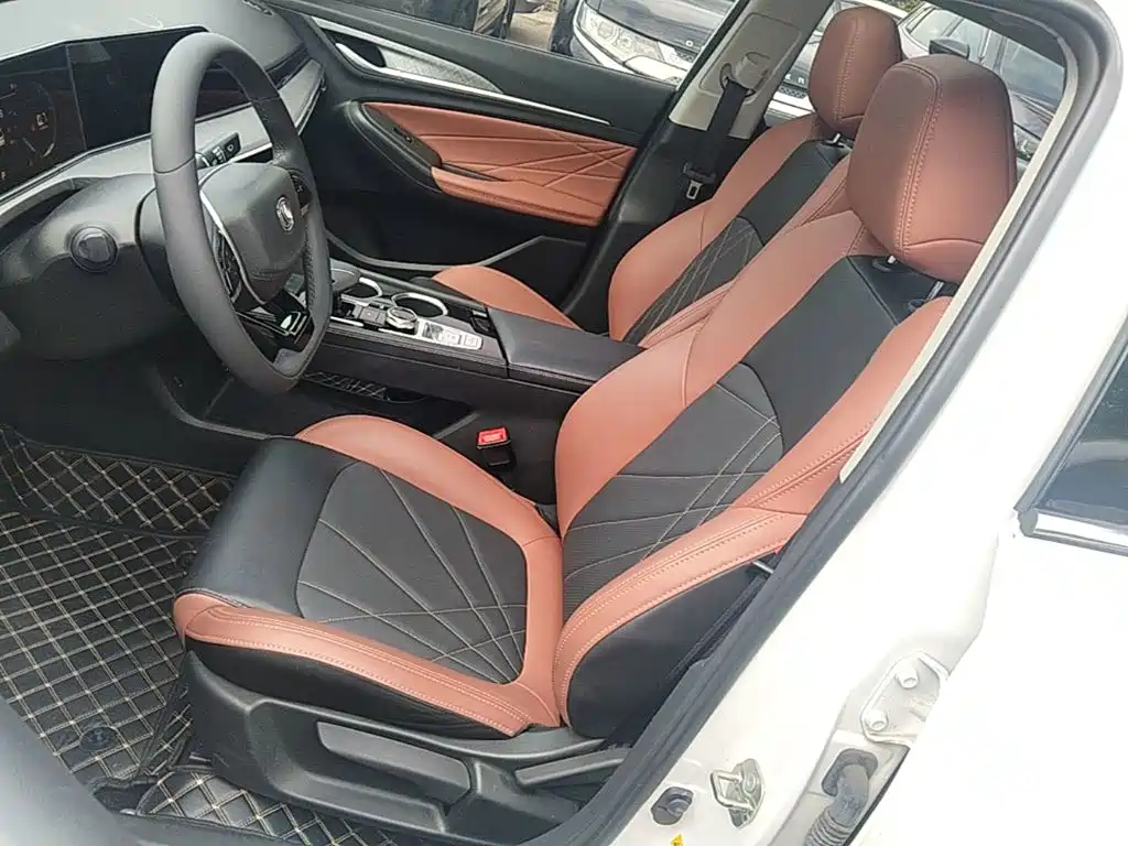 Changan Eado — миниатюра 15