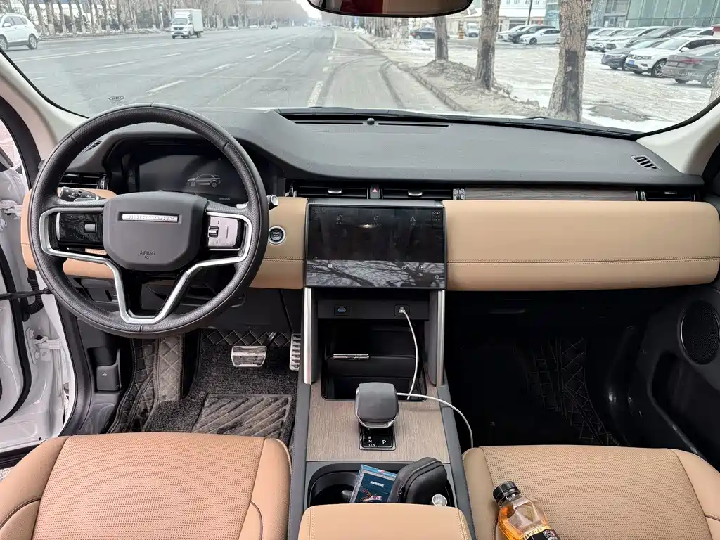 LAND ROVER DISCOVER SPORTS