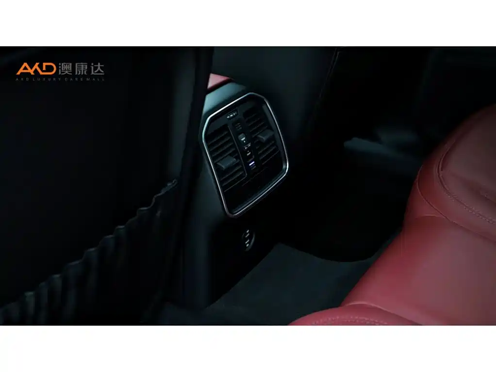 Porsche Macan — миниатюра 9