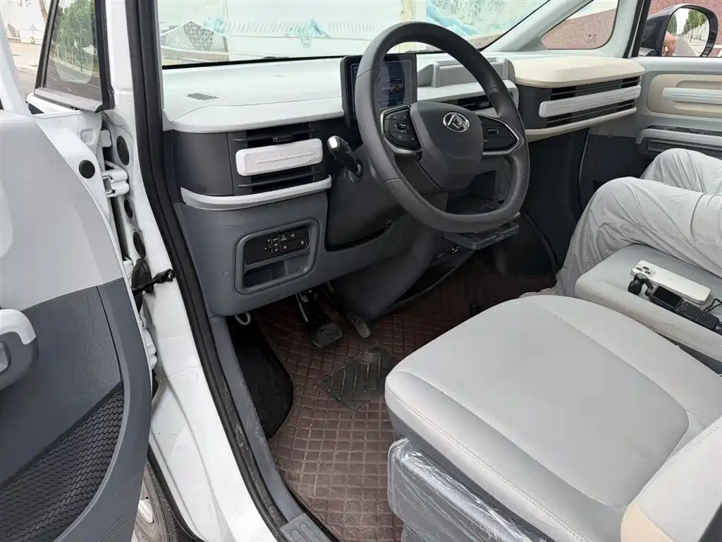 Maxus V1 2025 V1+ (62kWh)