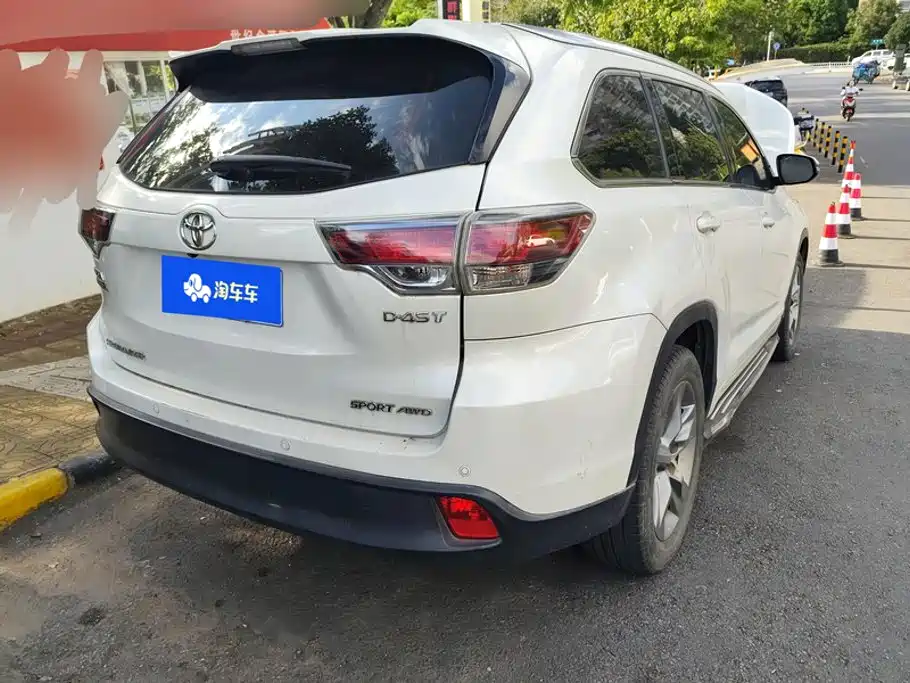 Toyota Highlander — миниатюра 3