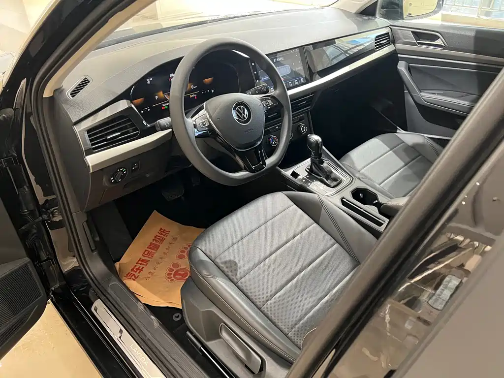 Volkswagen Lavida — миниатюра 8