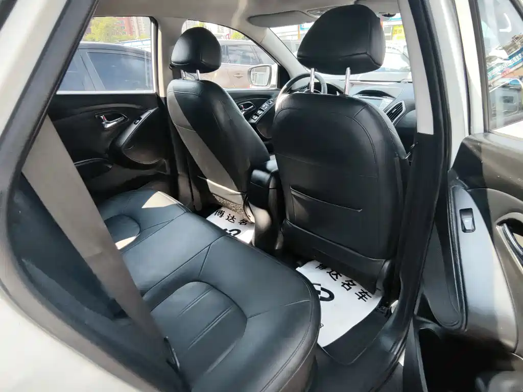 Hyundai ix35 — миниатюра 14