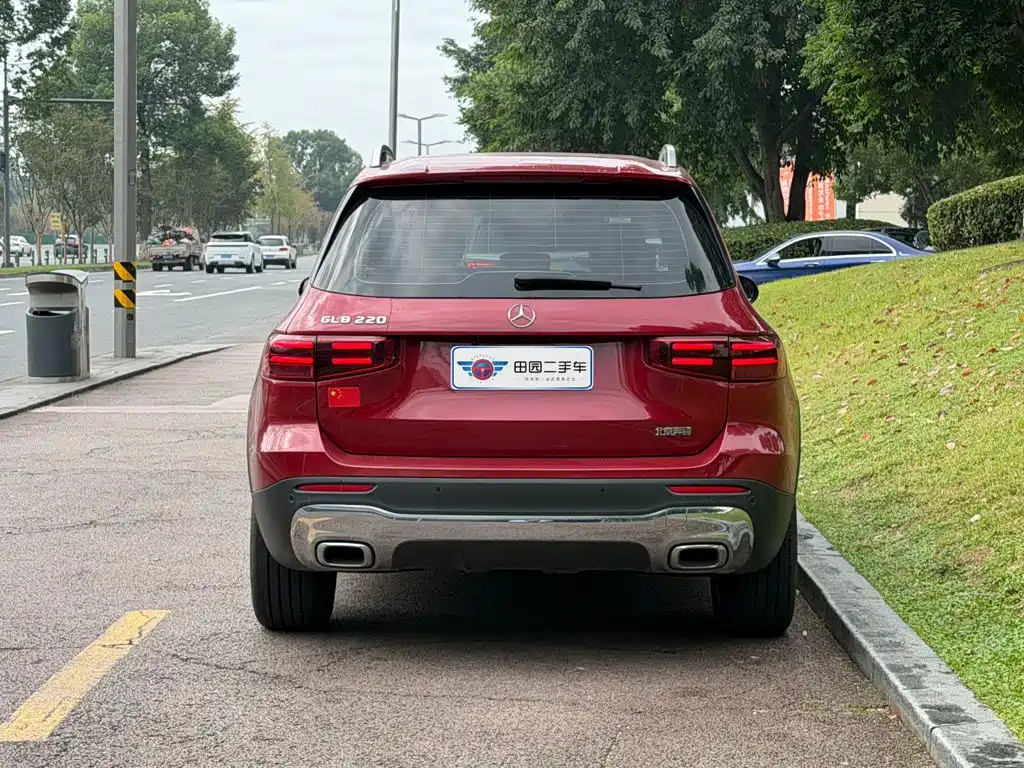Mercedes-Benz GLB — миниатюра 5