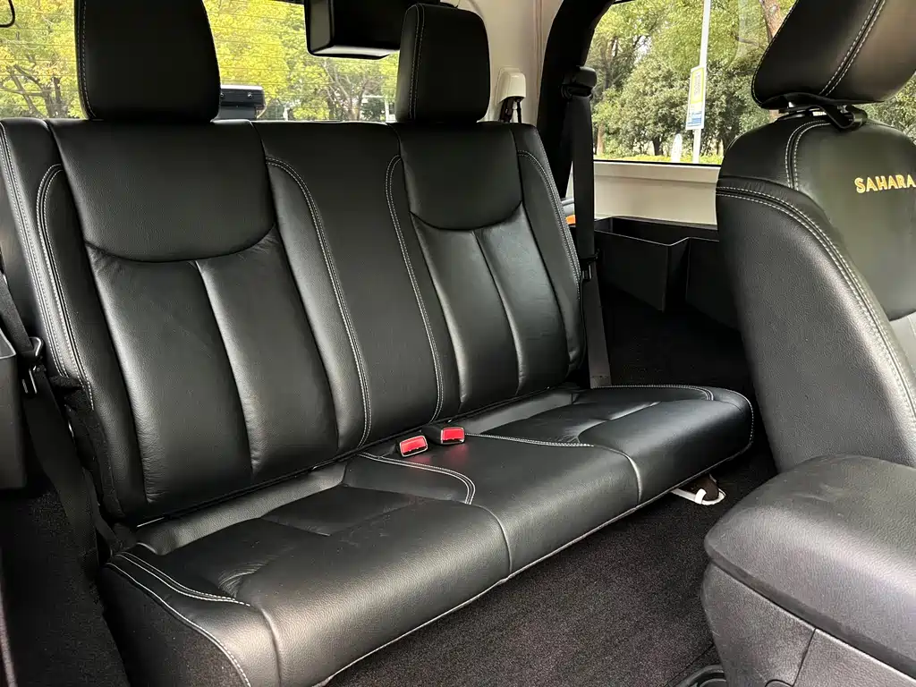Jeep Wrangler — миниатюра 22