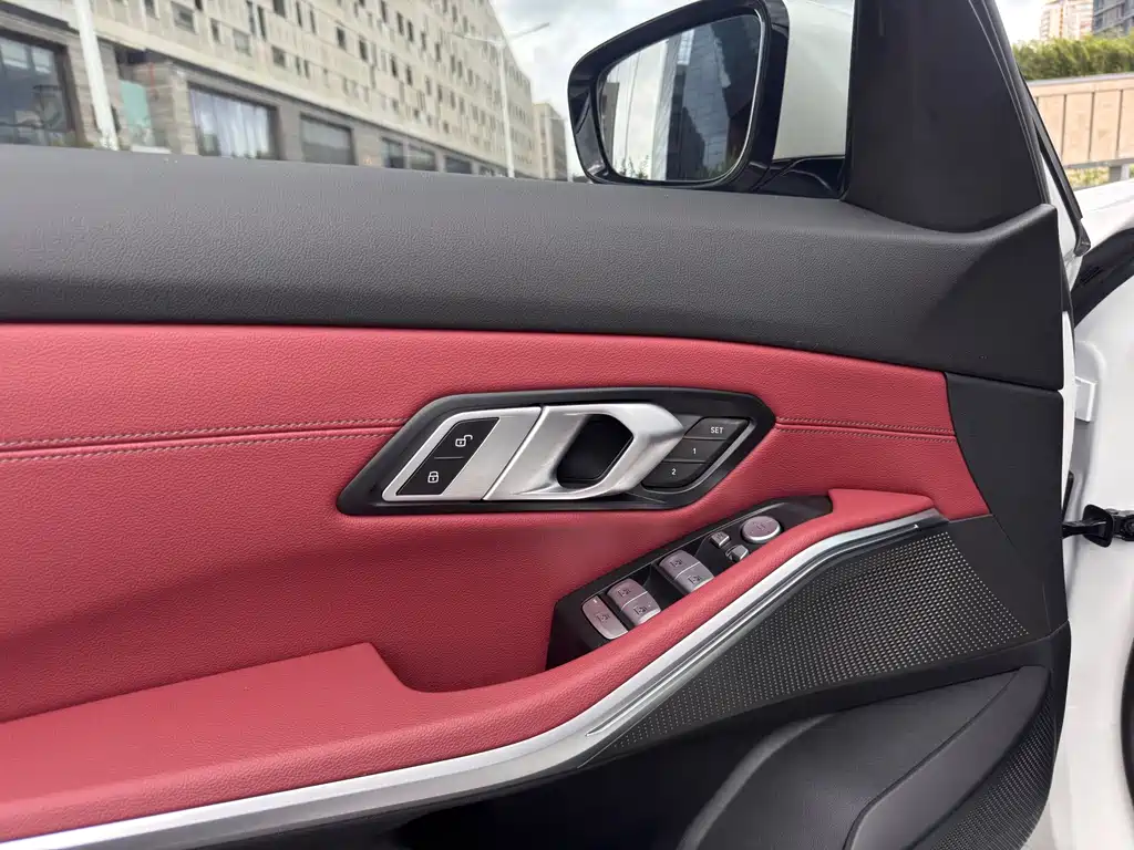 BMW i3 — миниатюра 13