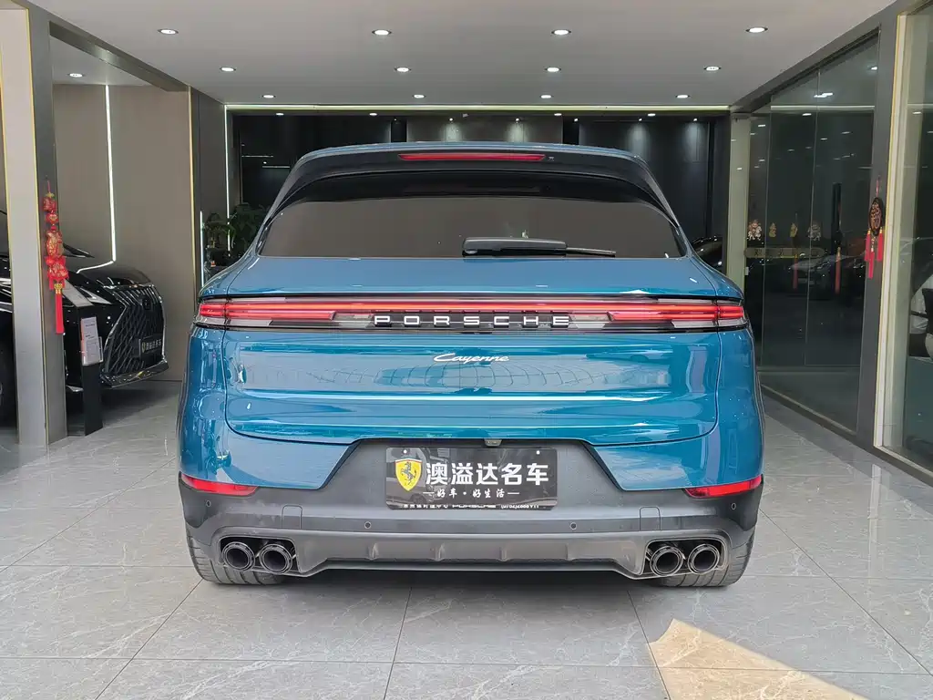 Porsche Cayenne — миниатюра 24