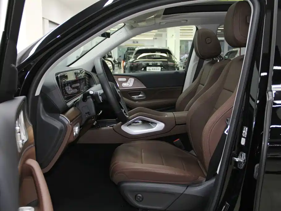 Mercedes-Benz GLE (Import) — миниатюра 7