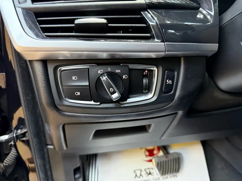 BMW X5 (Import) — миниатюра 11