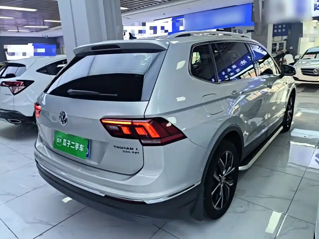 Volkswagen Tiguan L — миниатюра 7