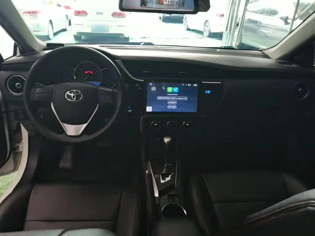 Toyota Corolla — миниатюра 10