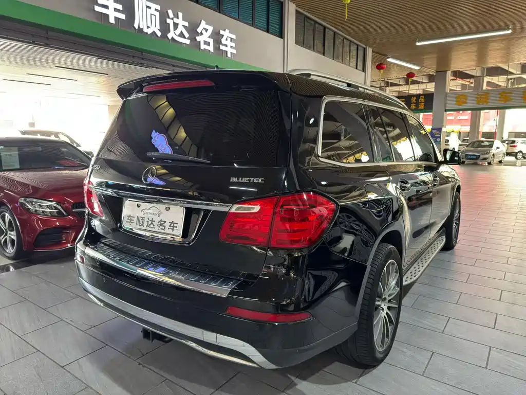 Mercedes-Benz GL-Class — миниатюра 4