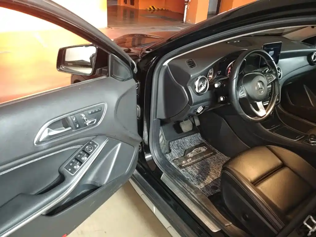 Mercedes-Benz GLA — миниатюра 16