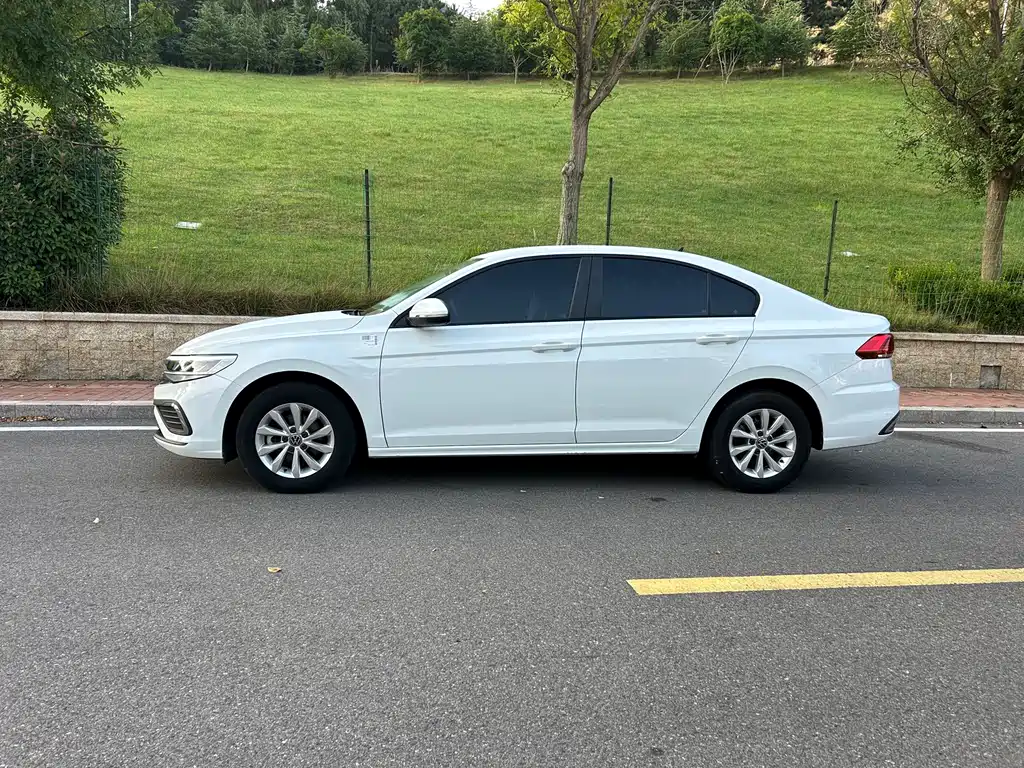 Volkswagen Bora — миниатюра 8