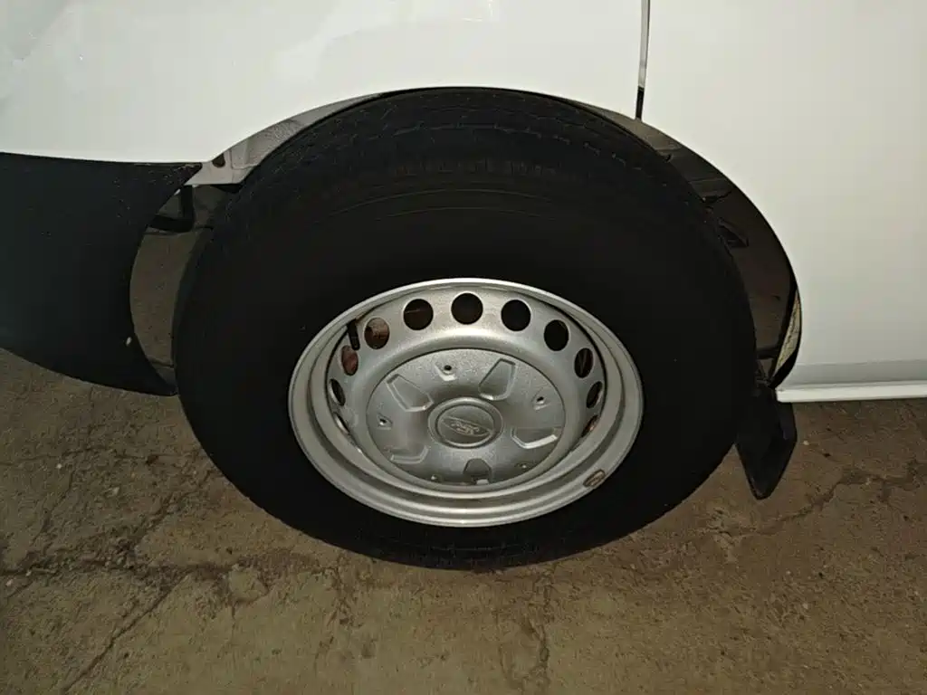 Ford Transit — миниатюра 23