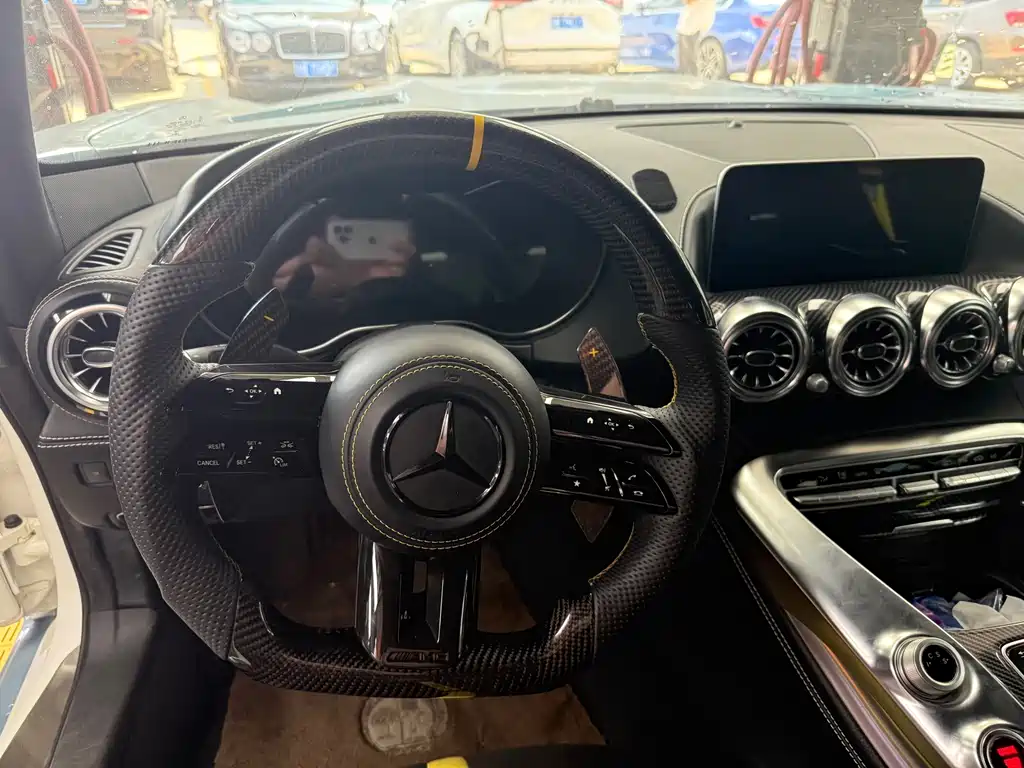 Mercedes-Benz AMG GT — миниатюра 8