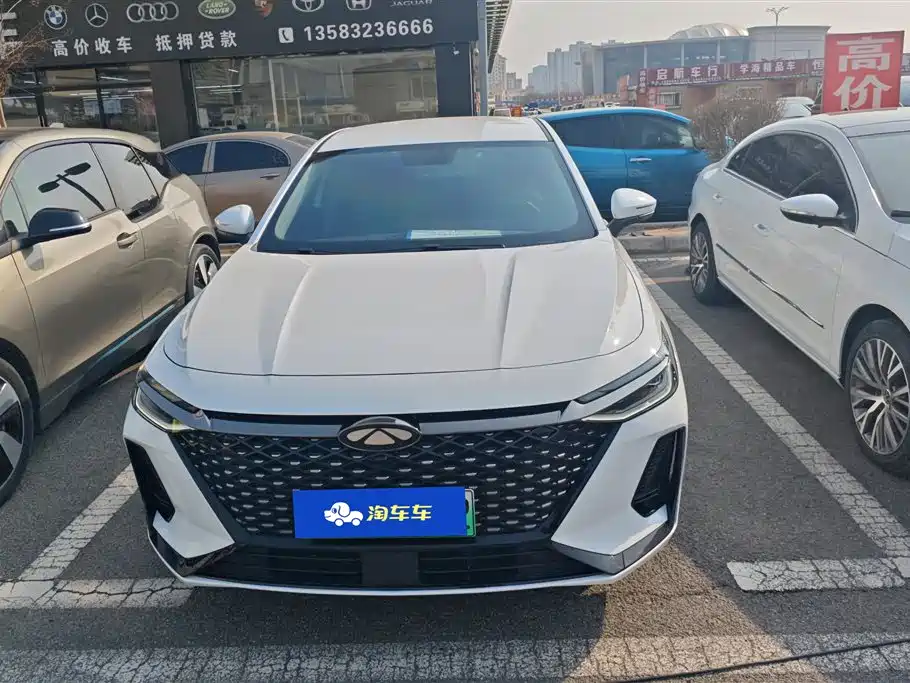 CHERY FENGYUN A8