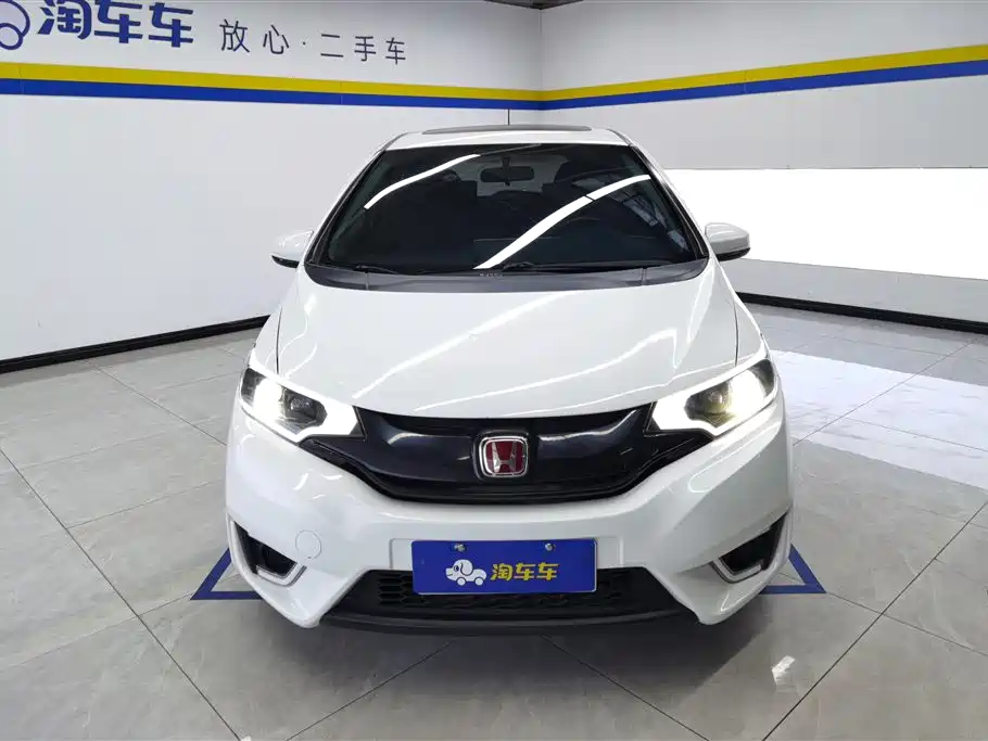Honda Fit 2016 1.5L LXS CVT Comfort