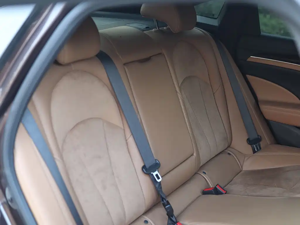 Buick LaCrosse — миниатюра 33