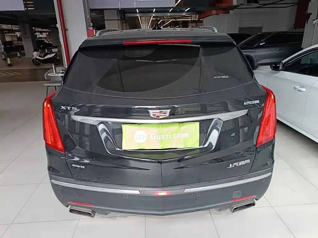 Cadillac XT5 — миниатюра 6