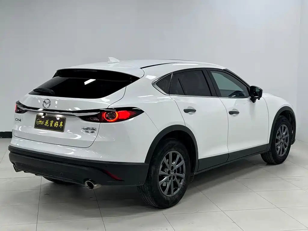 MAZDA CX 4