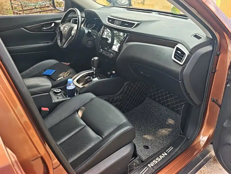 Nissan X-Trail — миниатюра 8