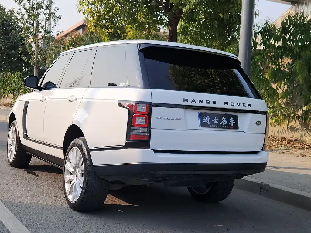 Land Rover Range Rover 2013 NA 5.0 V8 Vogue SE