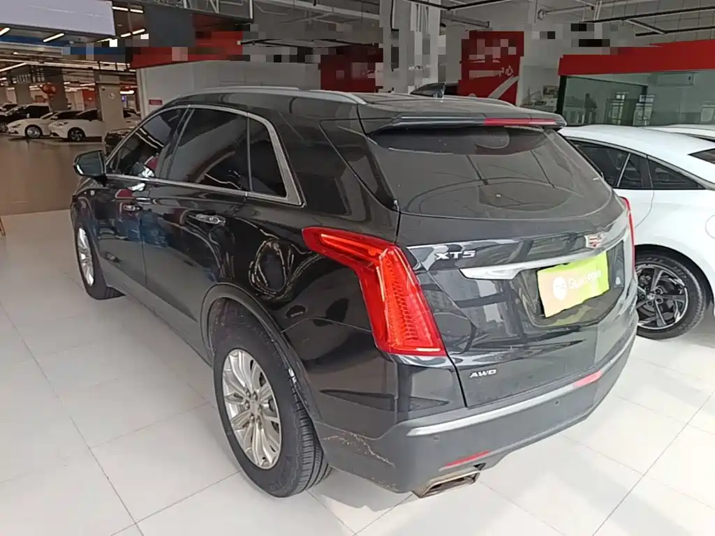 Cadillac XT5 — миниатюра 5