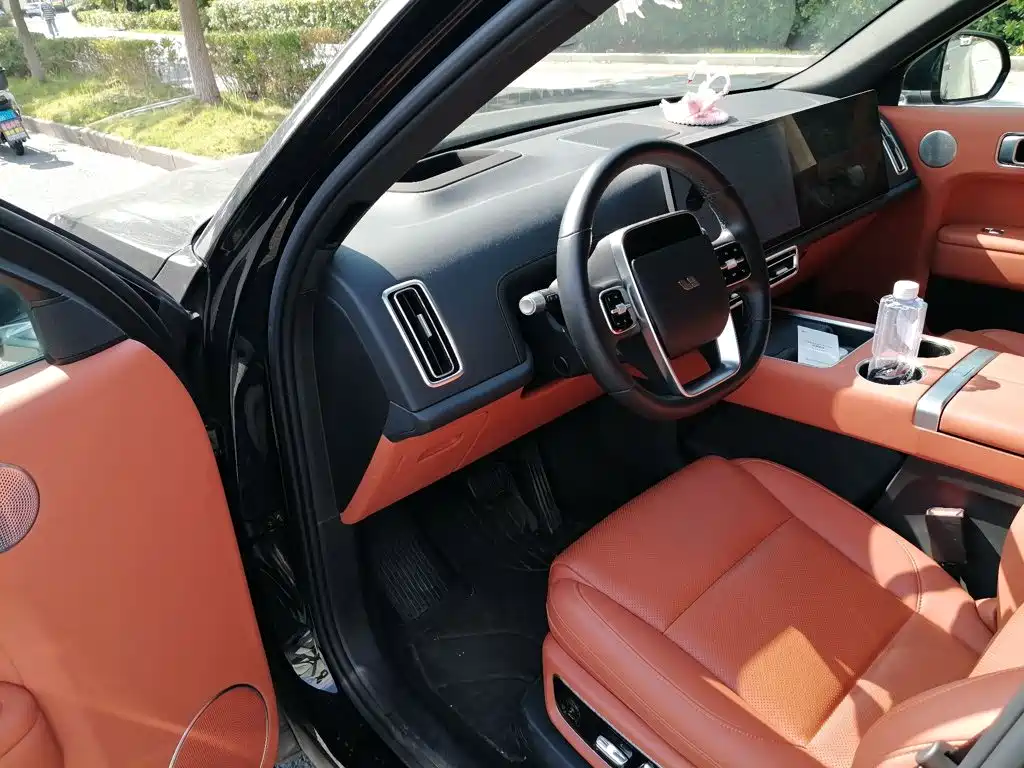 Li Auto Li L8 — миниатюра 17