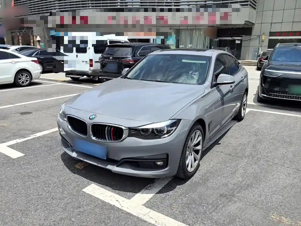 BMW 3 Series GT 3 GT 2018 320i Fashion