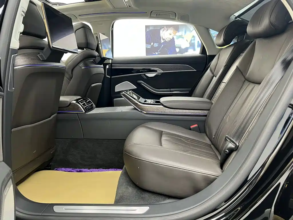 Audi A8 — миниатюра 31