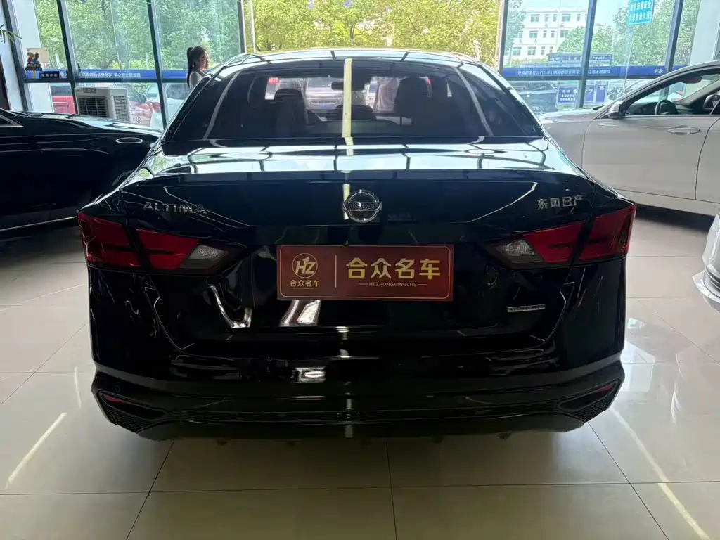Nissan Teana — миниатюра 8