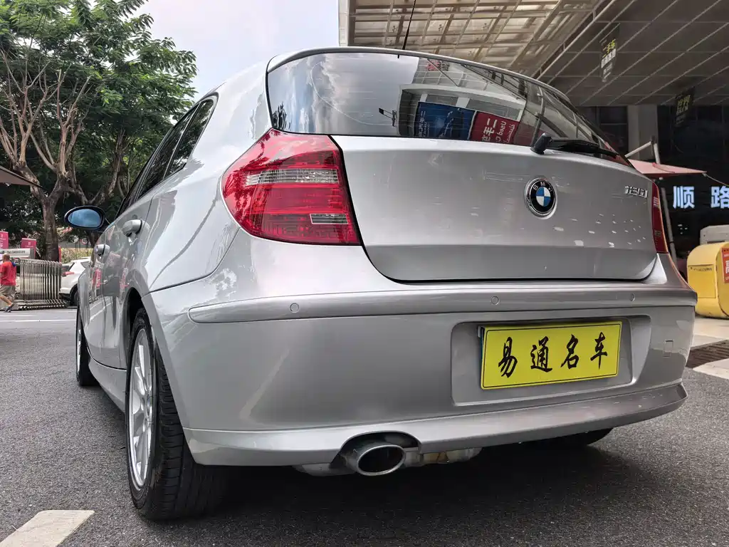 BMW 1 Series (Import) — миниатюра 7