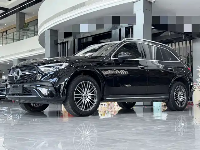 Mercedes-Benz GLC — фото 1