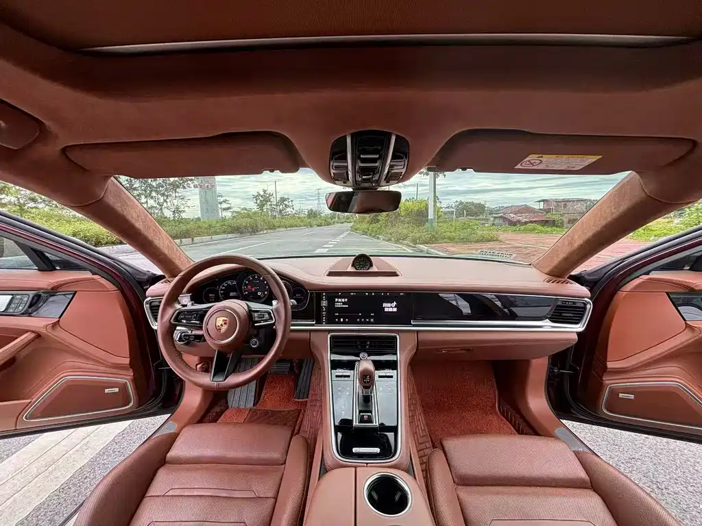 Porsche Panamera — миниатюра 5