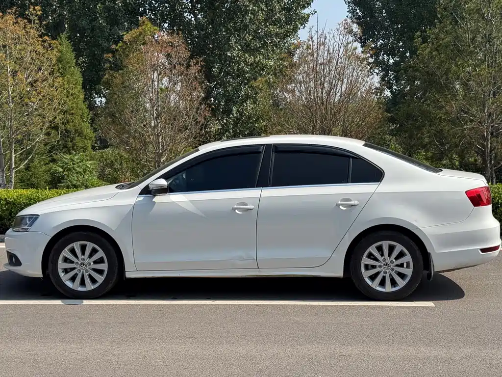 Volkswagen Sagitar — миниатюра 4