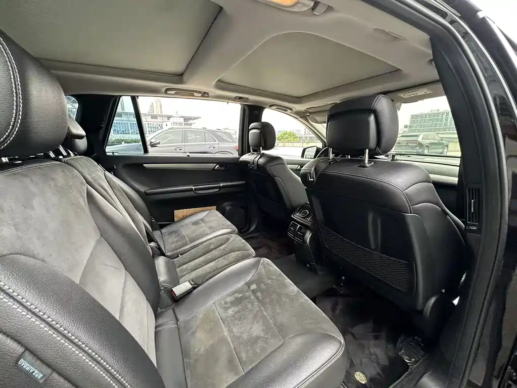 Mercedes-Benz R-Class — миниатюра 7