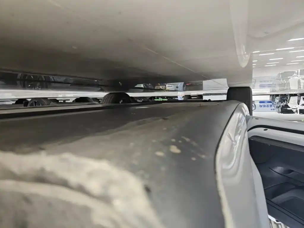 Tesla Model 3 — миниатюра 22