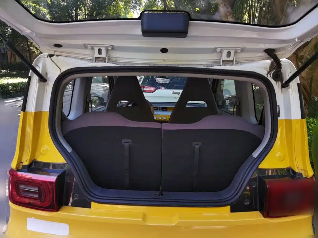 Wuling MINIEV — миниатюра 15