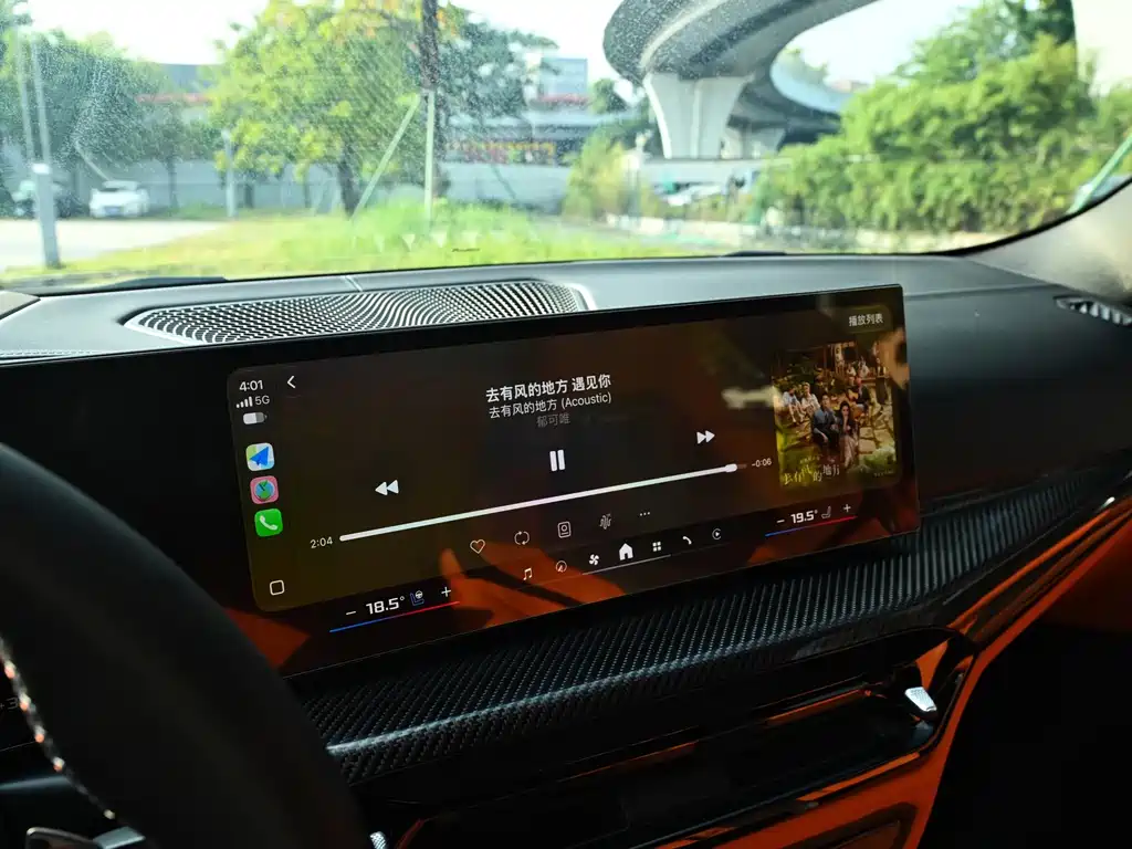 BMW M4 — миниатюра 21