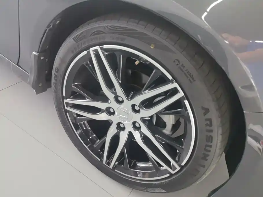 Honda Accord — миниатюра 6