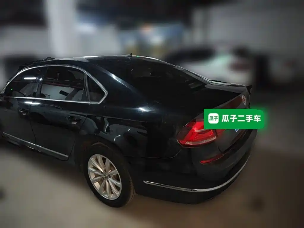 Volkswagen Passat — миниатюра 4
