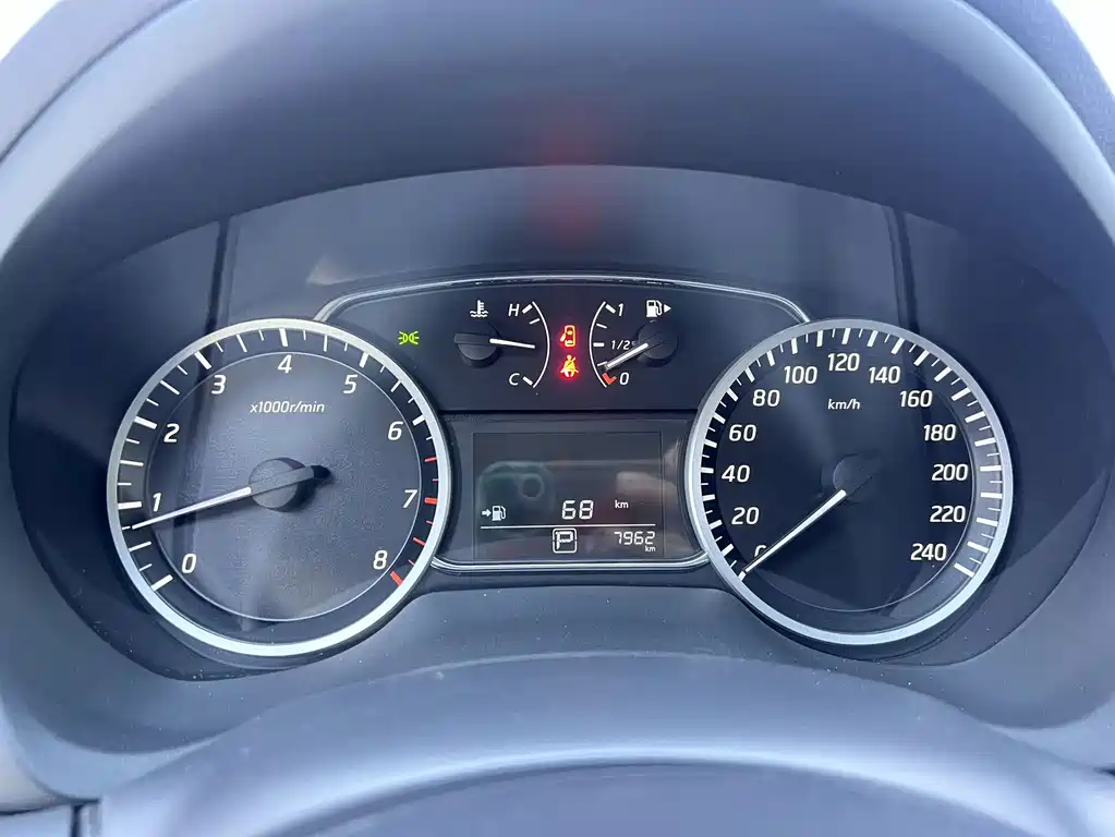 Nissan Sylphy — миниатюра 10