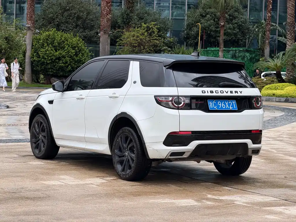 Land Rover Discovery Sport — миниатюра 7