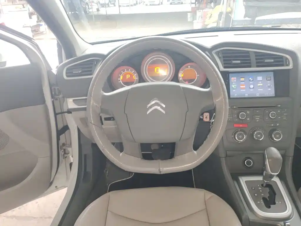 Citroen C4L — миниатюра 11