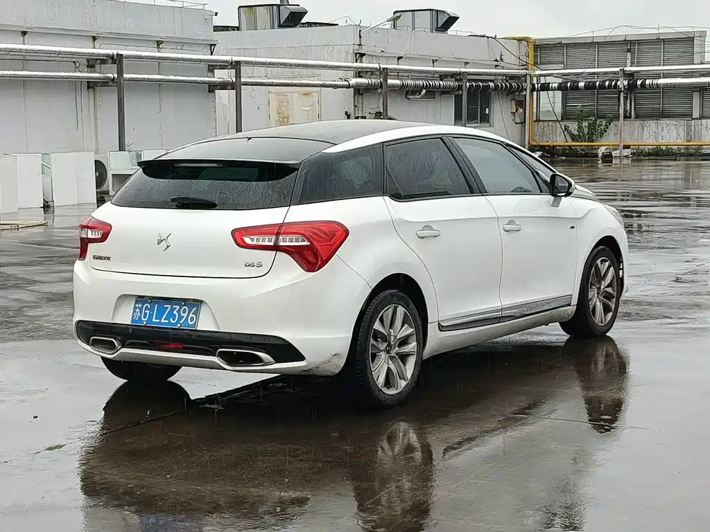 DS DS 5 — миниатюра 5