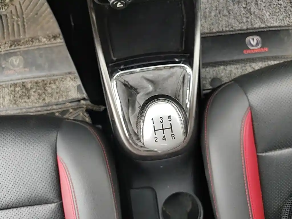 Changan CS15 — миниатюра 14