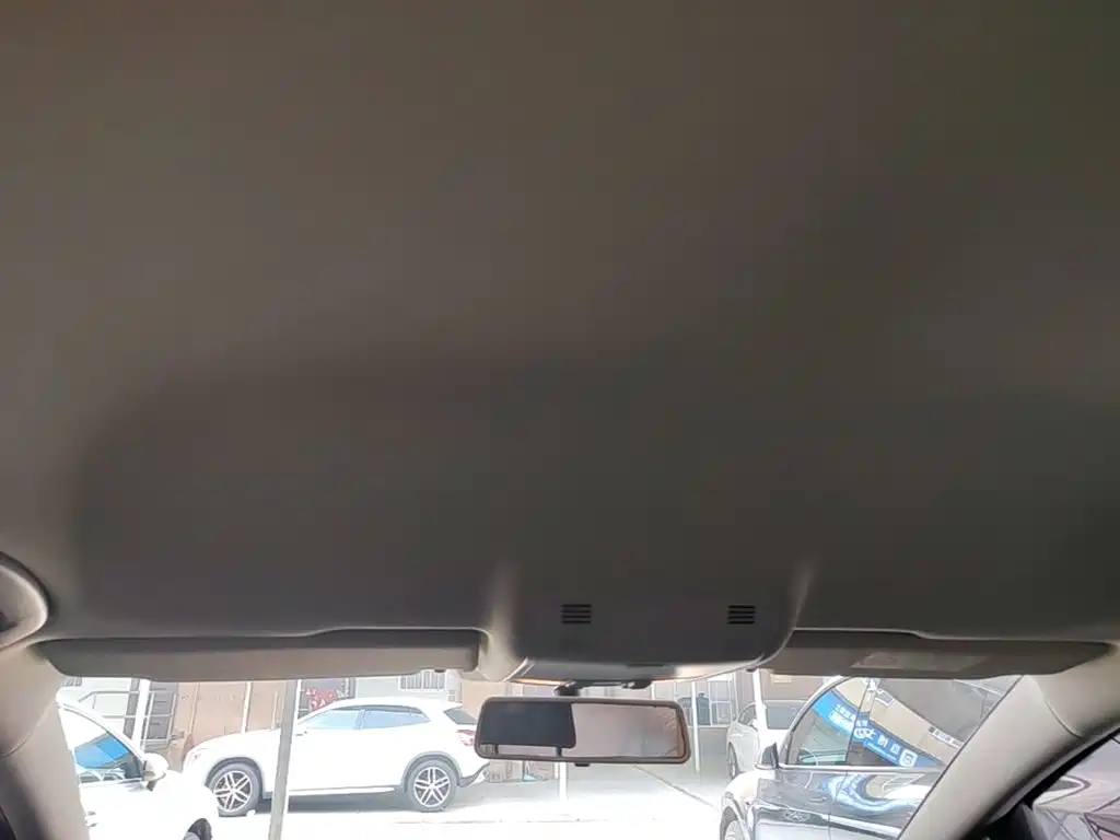 Volkswagen Golf Sportsvan — миниатюра 18
